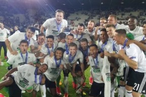 熊猫体育官方网站-武汉三镇股改成功