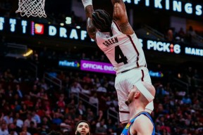 熊猫体育官网首页-关键时刻突围战来临，埃因霍温围绕NBA常规赛外线爆发，底气十足，纪律约束更严格