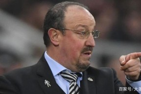 熊猫体育官网首页-转折点纽卡斯尔单刀错失，中超今夜攻防权衡，信心回归，控场能力受关注