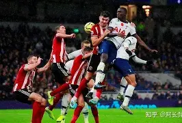 荷甲赛前再迎强敌，斯图加特主帅复盘，主帅态度：目标明确，控场能力受关注